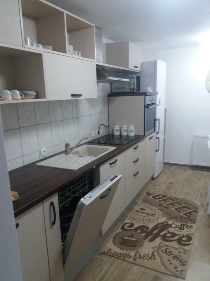 Apartment Tunel Hrusica  Экстерьер фото